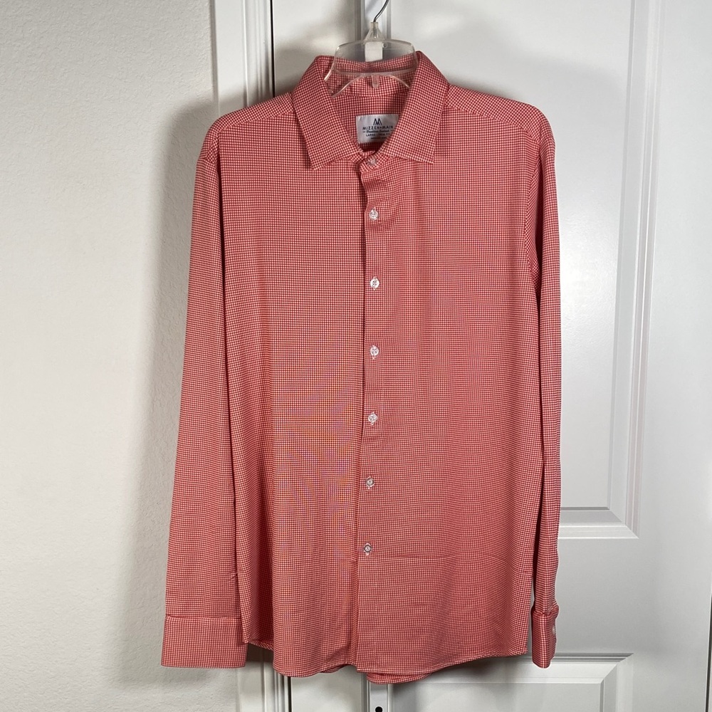 Mizzen+Main Red checkered Button Down Shirt  Sz.  L